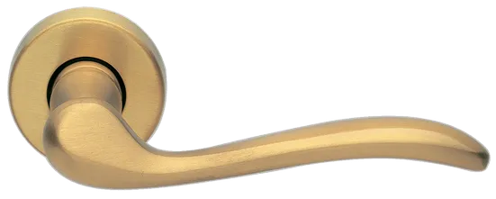 Ручка дверная TOSCANA R3-E OSA раздельная на круглой розетке, цвет матовое золото, латунь фото купить Астрахань